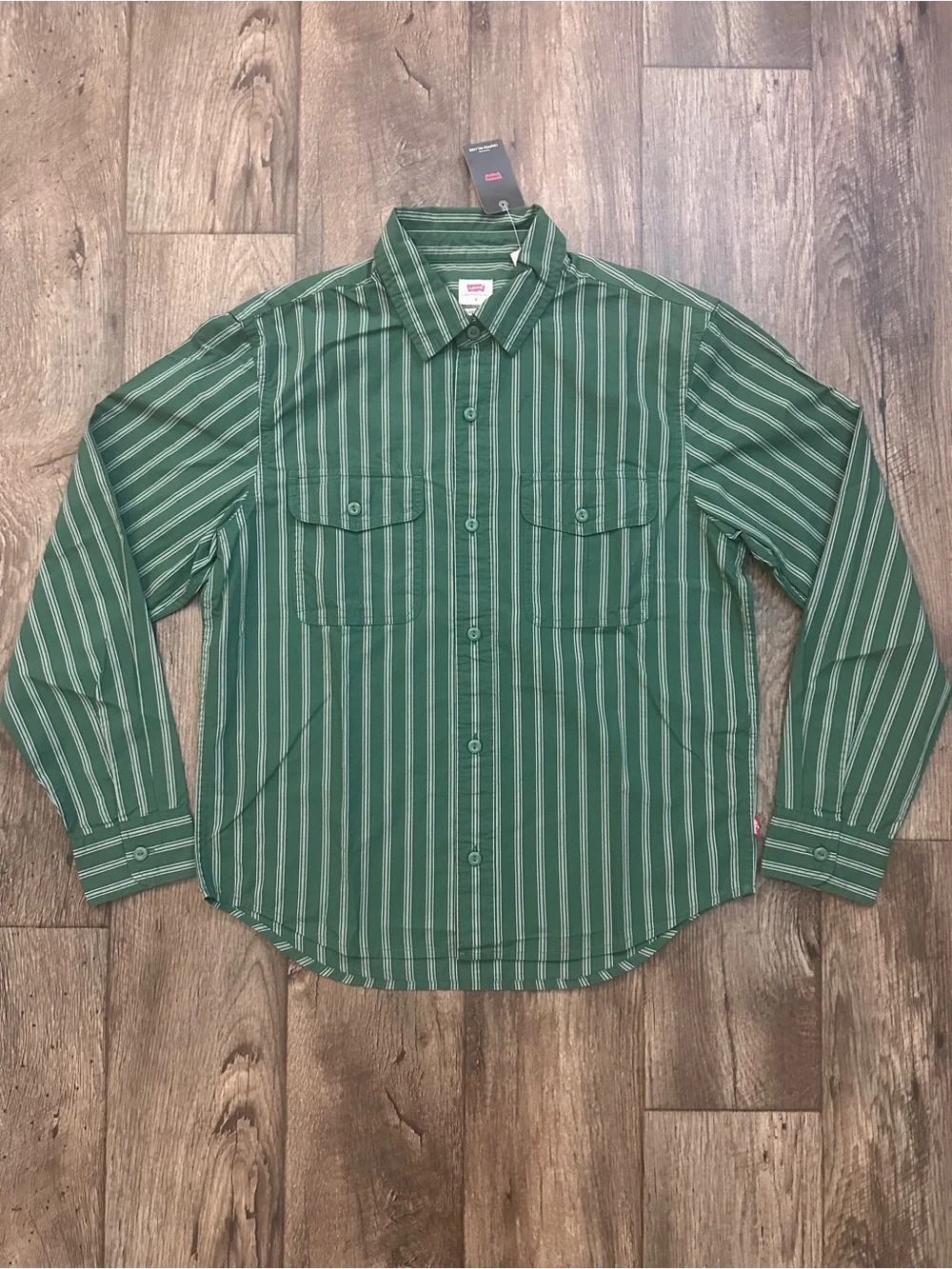 Levi's Relaxed Crop Casual Formal Button-Down Shirt Men’s Sz S Striped Green